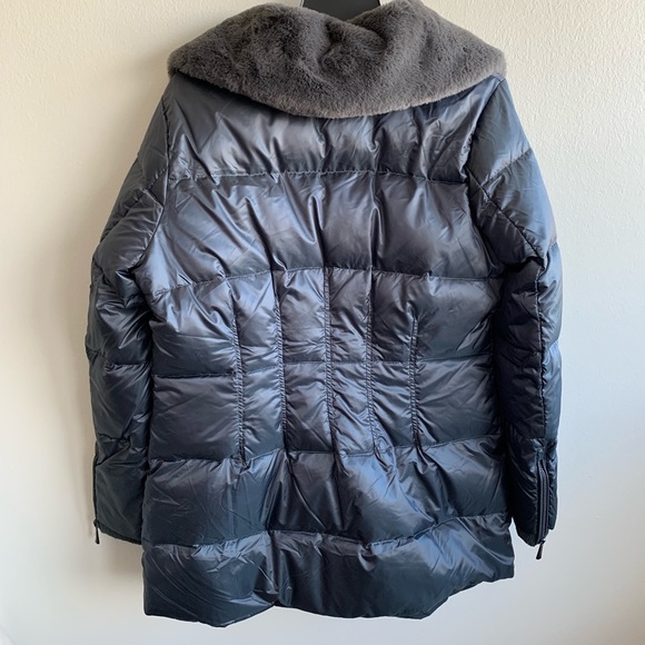 BCBGMaxAzria Feather and Down Gray Puffer Coat - Picture 2 of 8